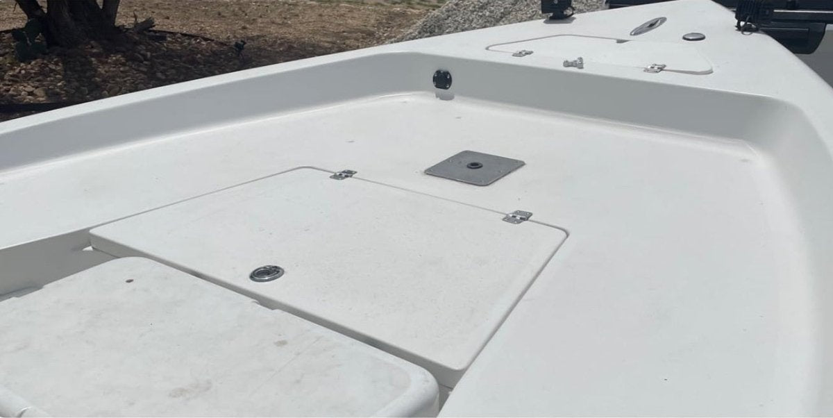Exploring Boat Flooring Options in Baltimore: Finding the Perfect Fit for Your Vessel - HJDECK