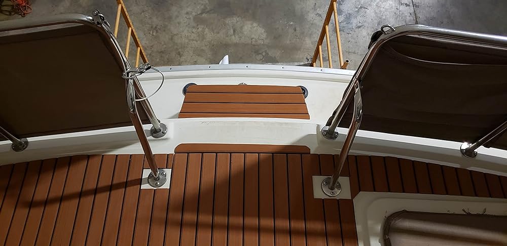 Must-Have for Boat Owners: Premium Faux Teak Boat Flooring, Enhancing Comfort and Aesthetics - HJDECK