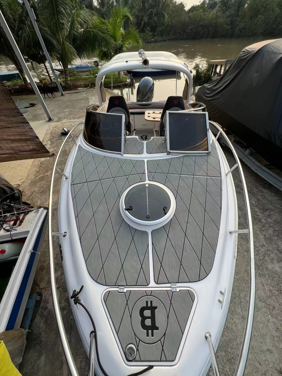 This is feedback from a customer who owns a Yamaha SR20 - HJDECK