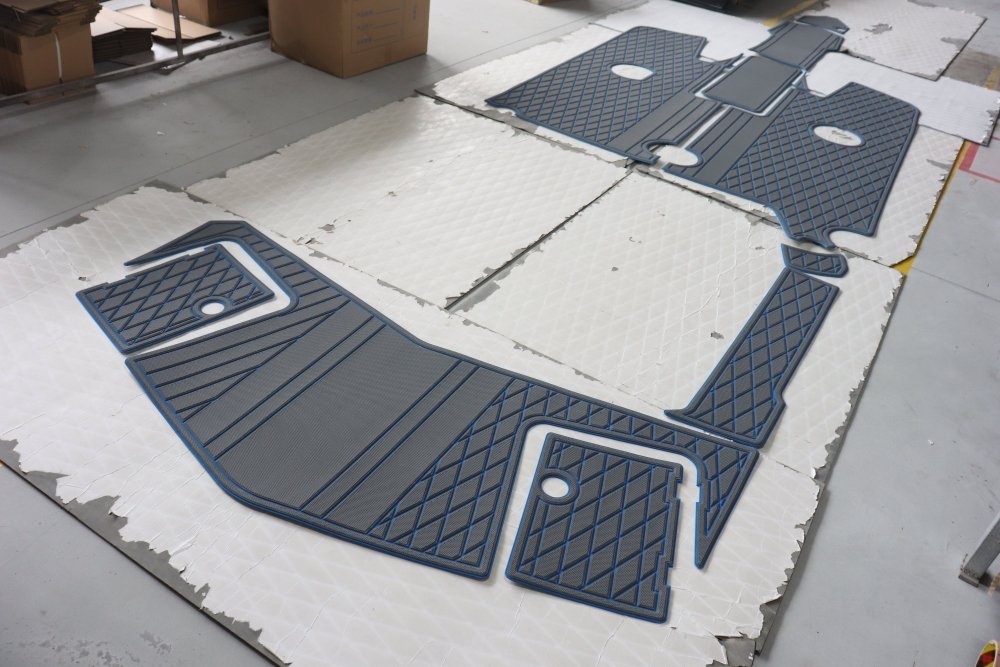 2006 - 2007 Larson LXI 228 Custom EVA Foam Boat Deck Flooring Kits - HJDECK