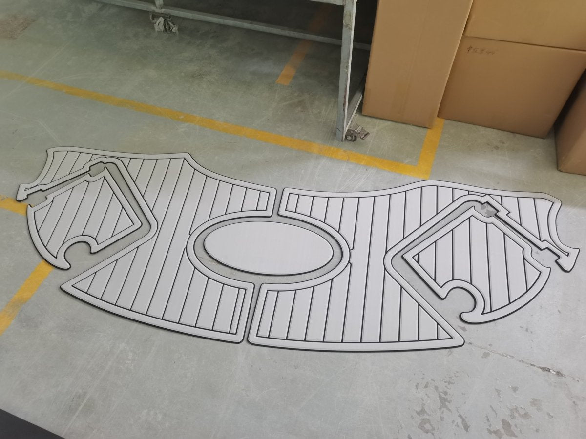 2012 Chaparral 287 SSX Swim Platform Flooring - HJDECK