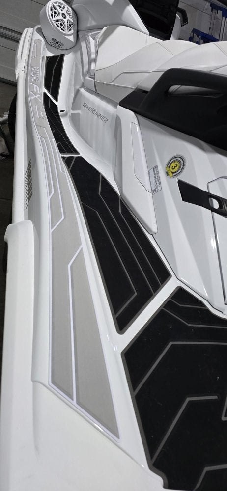 2020-2026 Yamaha FX HO / SVHO / Limited Gunnel Traction Pads - HJDECK