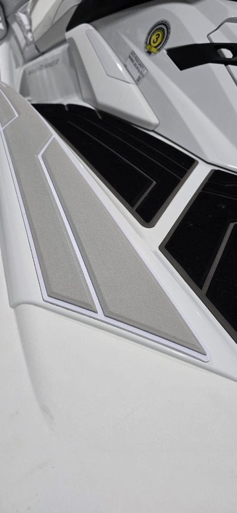 2020-2026 Yamaha FX HO / SVHO / Limited Gunnel Traction Pads - HJDECK