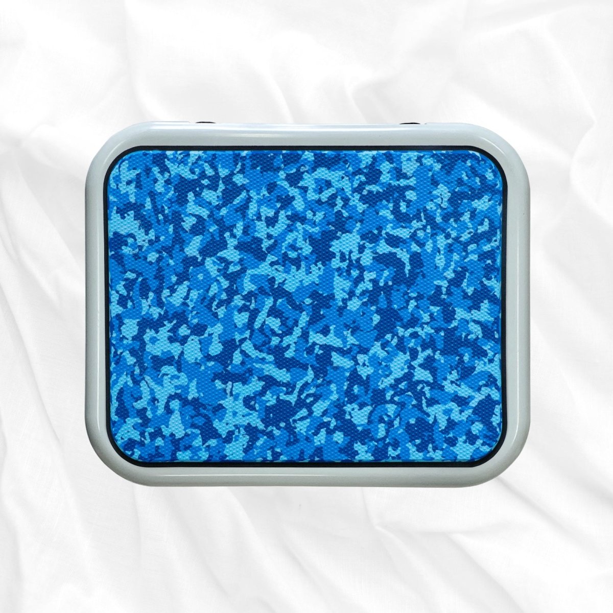 YETI ROADIE 24 TEAK PAD ( polka dot ) - HJDECK